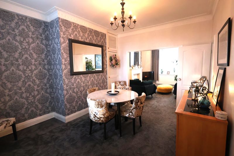 Dining Room/Lounge- click for photo gallery